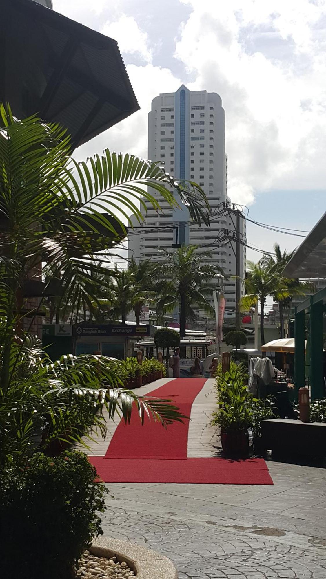 Patong Tower Excellence Pta 2025アパートメント エクステリア 写真